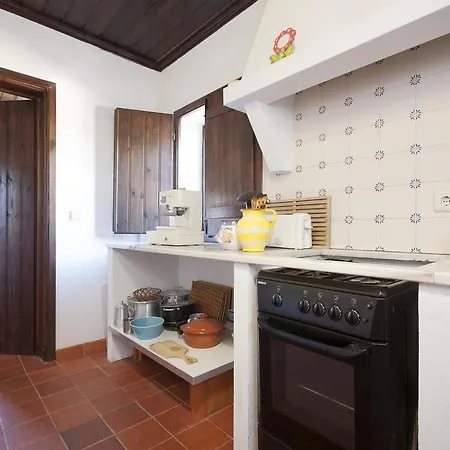 Aqueduct Estate's Retreat
